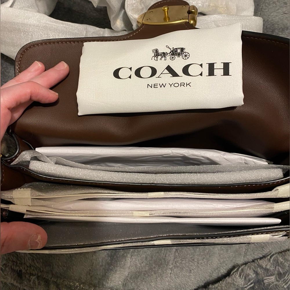 COACH TABBY 26 Shoulder Bag - Picture 10 of 17